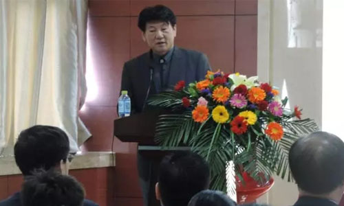 全疆首屆“眼底病及眼外傷”學(xué)術(shù)交流在普瑞眼科召開