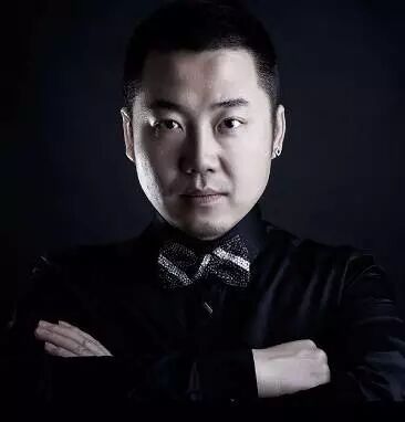 知名電臺(tái)主播航志，約你來(lái)做近視手術(shù)啦!