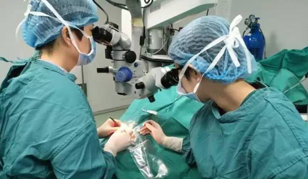 角膜移植，讓他的青春因光明更加完整