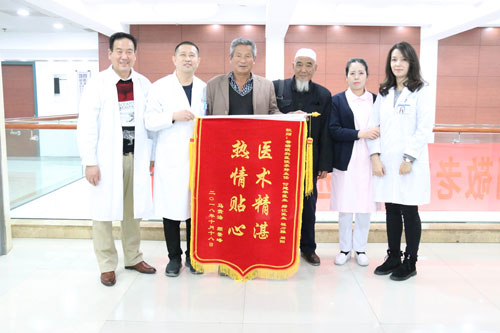 從0.08到0.8，白內(nèi)障手術(shù)改變了61歲叔叔的后半生